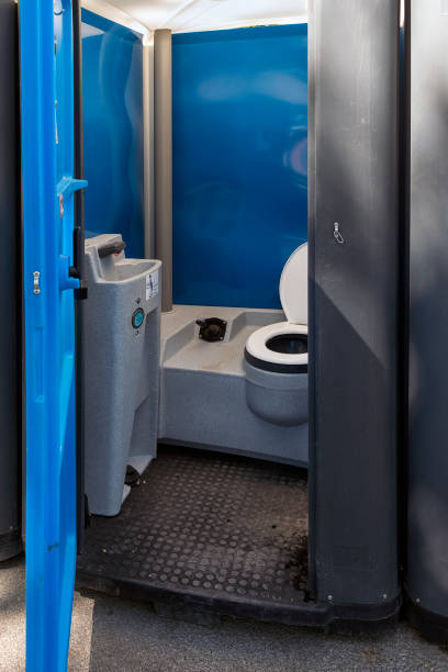Best Portable toilet rental cost  in Shullsburg, WI